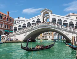 2-hour Small-Group Guided Tour of Hidden Gems of Venice